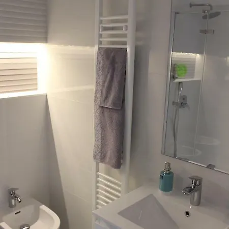 Apartment Green Four Stars Pula